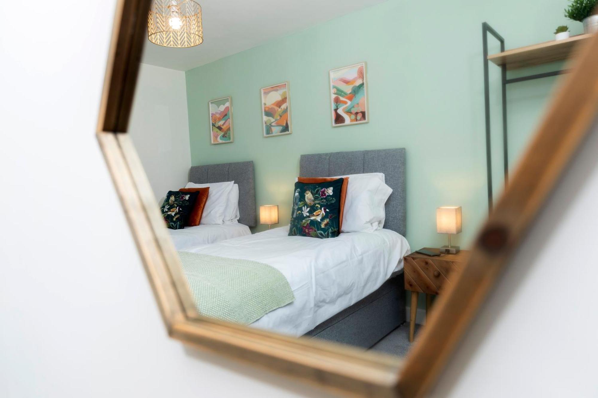 Sheila'S Cottage Bowness Екстериор снимка
